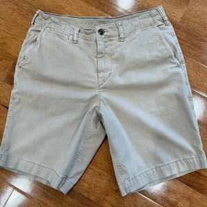 American Eagle Men’s NE(X)T LEVEL FLEX 9” Khaki Shorts